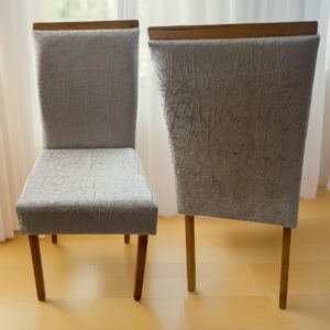 Kit 2 Cadeiras Samantha 05 Imbuia Mel/Veludo Prata 1013 – CARVALHO DECOR